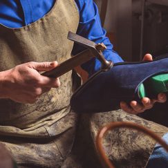 نکاتی برای نگهداری و افزایش عمر کفش‌های کتونی