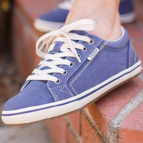 خرید کتونی مناسب خار پاشنه