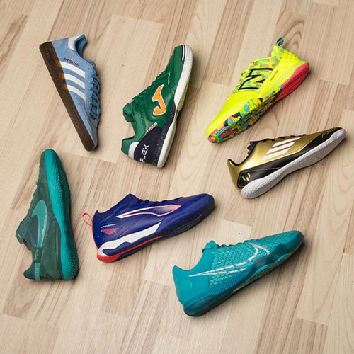 10 مدل برتر کتونی فوتسال 2025