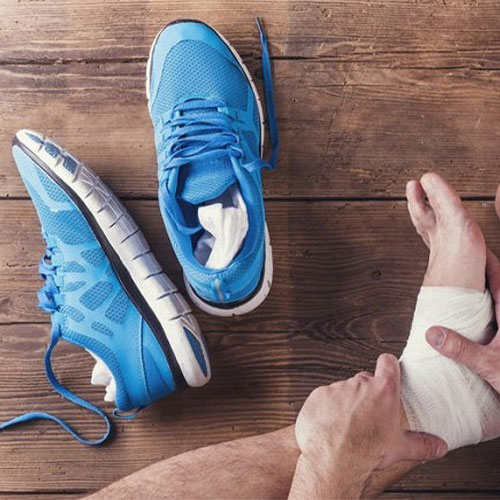 خرید کتونی مناسب خار پاشنه