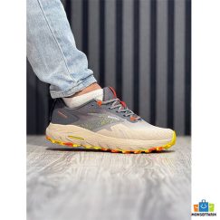 کتونی بروکس کاسکادیا ۱۷ ویتنامی